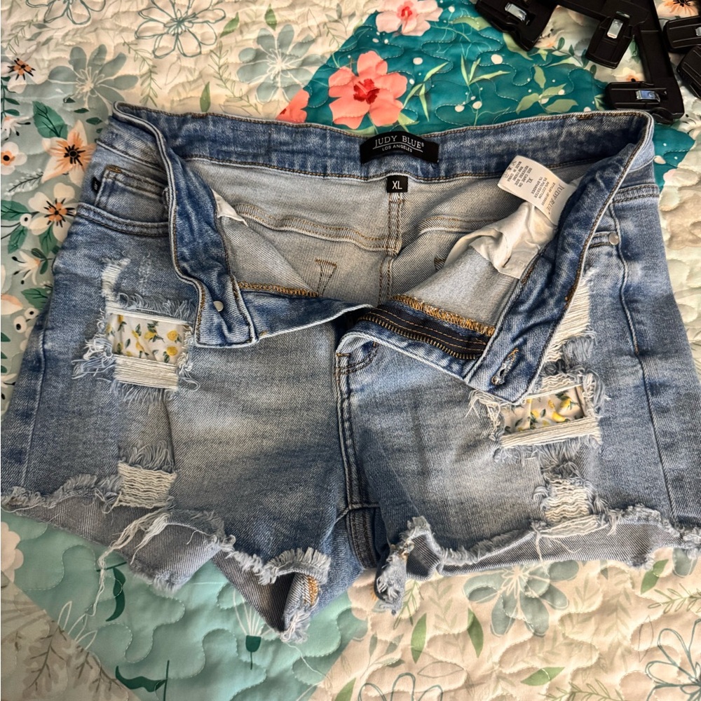 Judy Blue Light Blue Distressed Shorts with Floral Accents